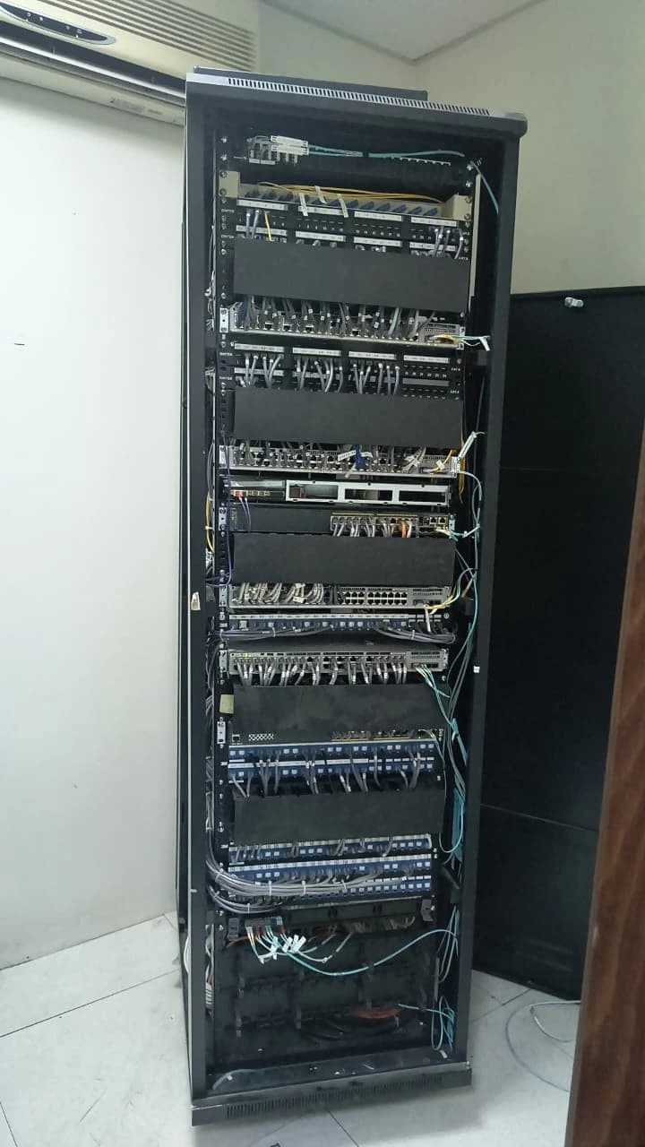 Rack & Structured Cabling Improvement - after view 1