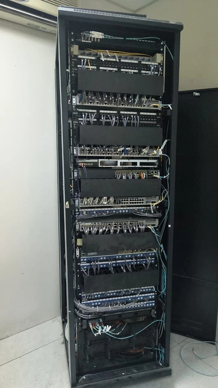 Rack & Structured Cabling Improvement - after view 2